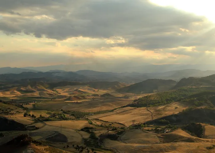 Borgo Petelia, Casa Mannarino, Eugenio